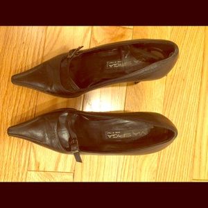Via spiga high heel pointed toe black leather pump